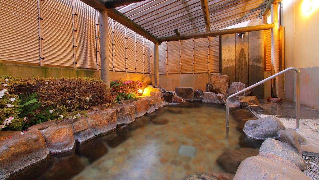Hotel Hana Isawa Fuefuki Bagian luar foto